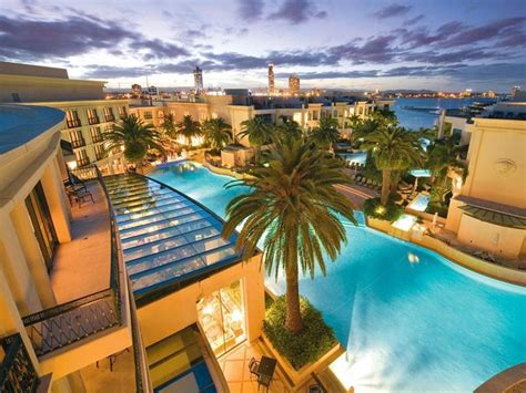 palazzo versace gold coast swimming pool|palazzo versace gold coast prices.